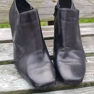 Bandolino Black ankle boot high heel